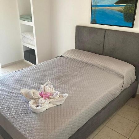 Karampinis Guest House Kali Limenes Luaran gambar